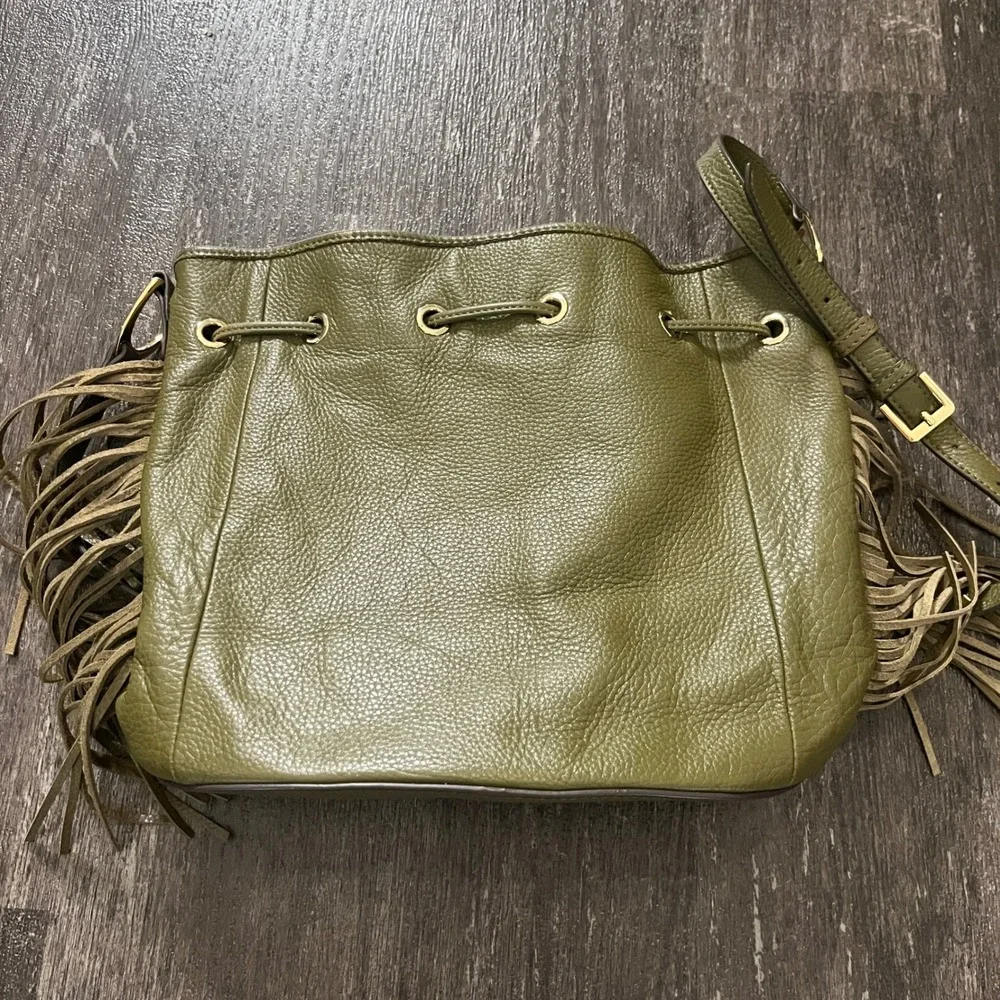 GILI Genuine Leather Olive Green Fringed Bucket Bag Crossbody Purse